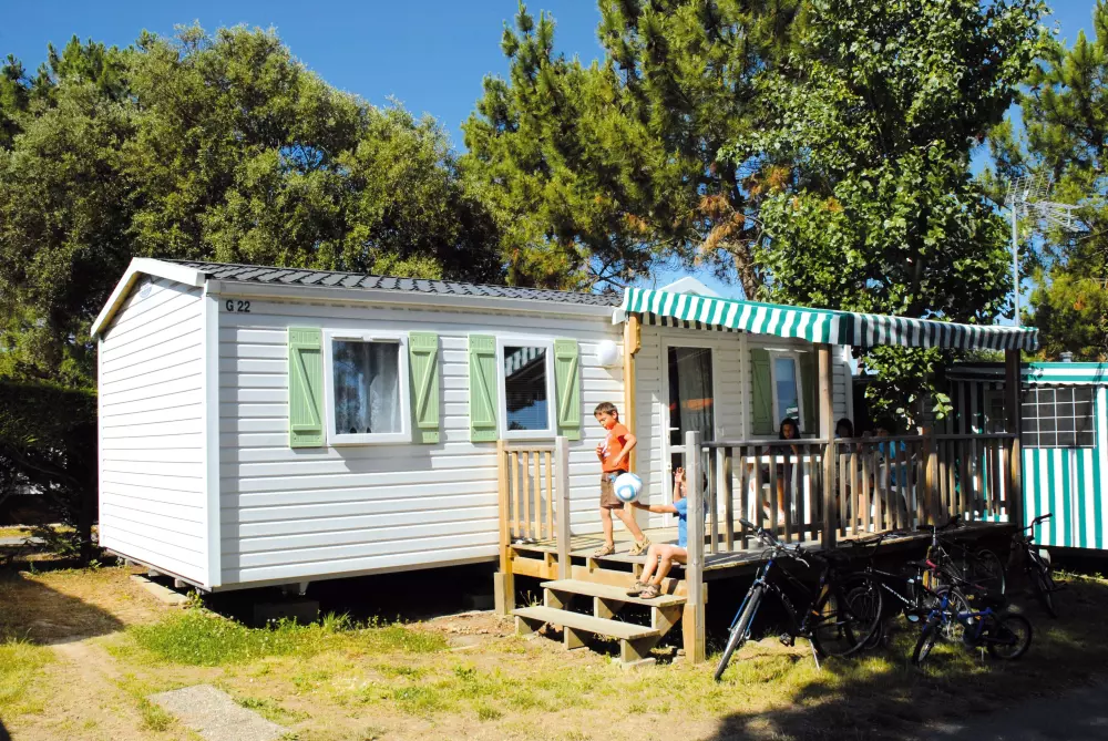 Camping Les Flots Bleus 4 étoiles★★★★