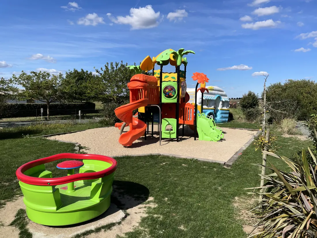 Camping Paradis le Grand'R4 étoiles★★★★