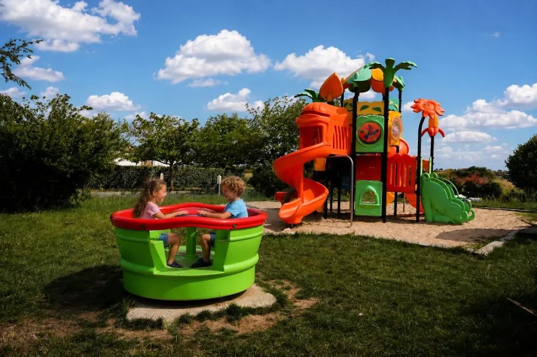 Camping Paradis le Grand'R4 étoiles★★★★