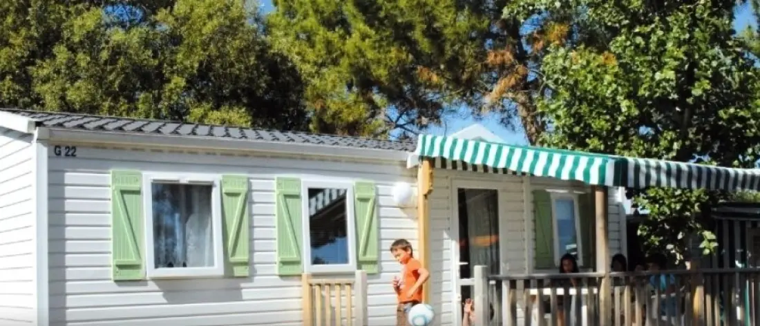 Camping Les Flots Bleus 4 étoiles★★★★