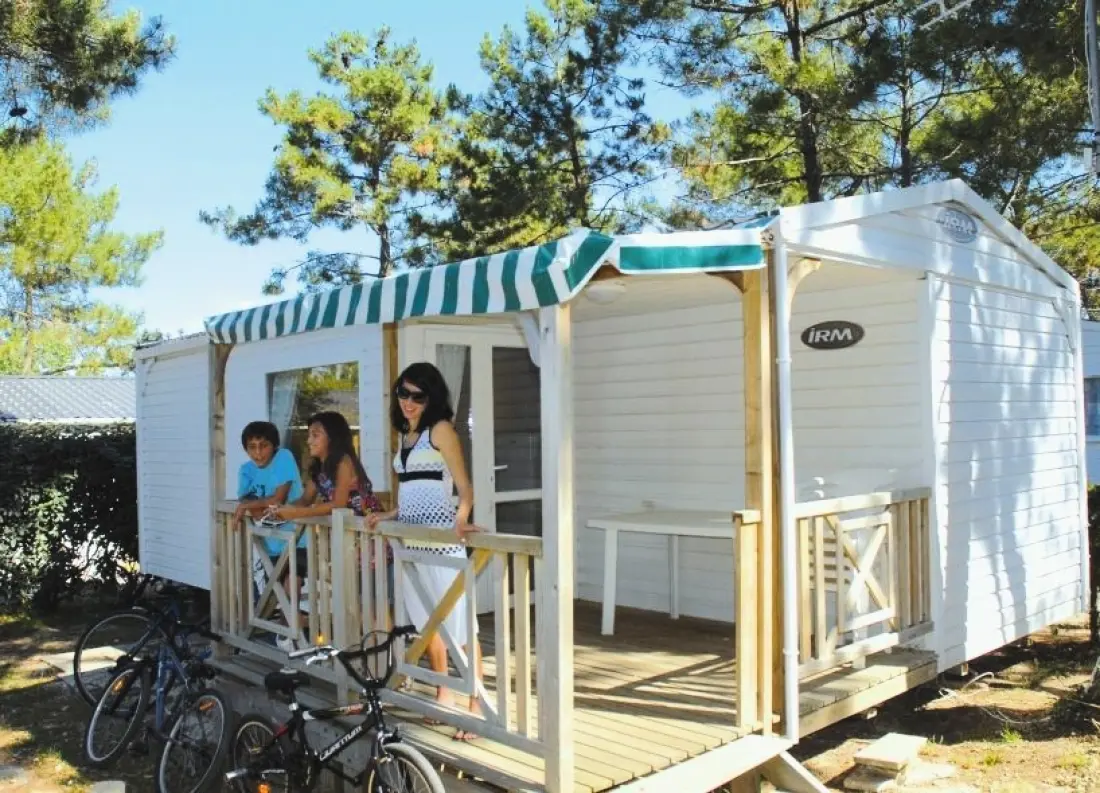Camping Les Flots Bleus 4 étoiles★★★★