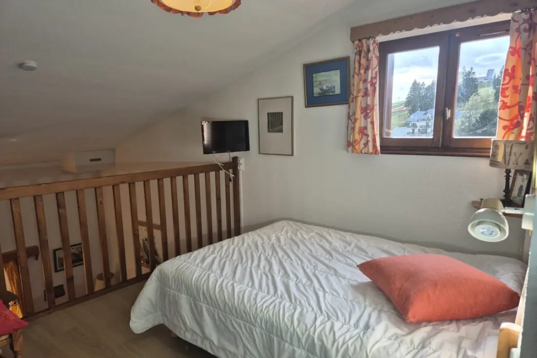 ☀️ Duplex 4 Personnes Au Revard – Ski, Soleil &amp; Commerces Au Pied De La Rés