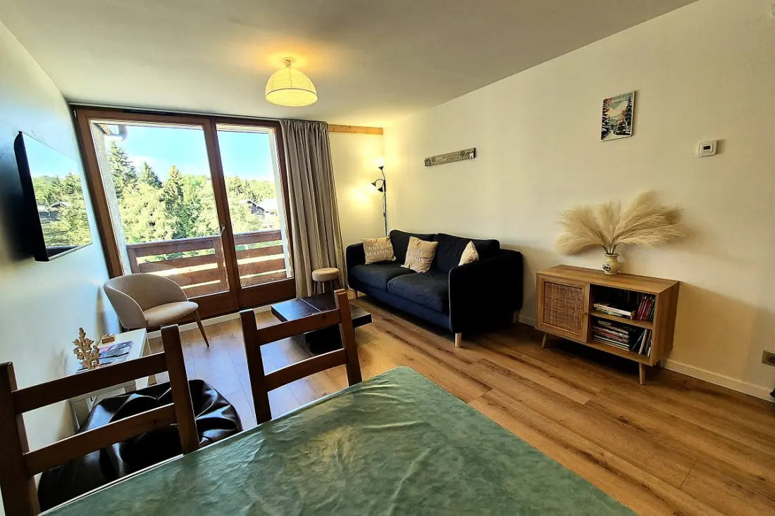 Appartement Chaleureux Au Cœur De La Féclaz - 5 Personnes - 48m2