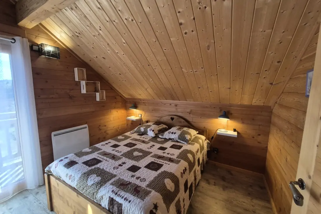 Chalet D'exception à Louer à La Féclaz – 4 Chambres, 10 Couchages