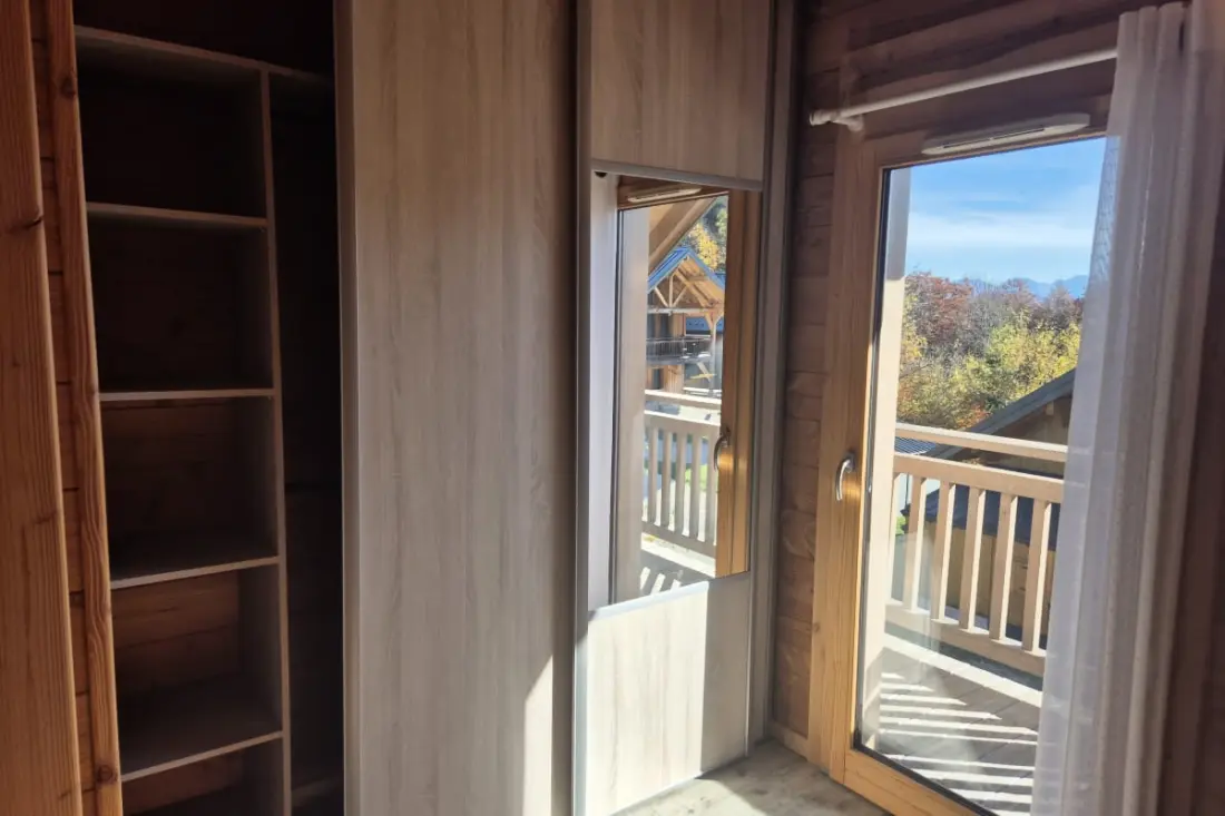 Chalet D'exception à Louer à La Féclaz – 4 Chambres, 10 Couchages