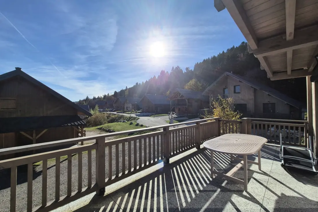 Chalet D'exception à Louer à La Féclaz – 4 Chambres, 10 Couchages
