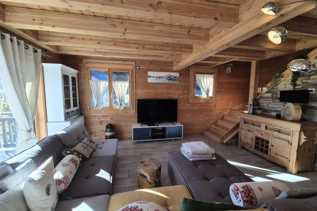 Chalet D'exception à Louer à La Féclaz – 4 Chambres, 10 Couchages