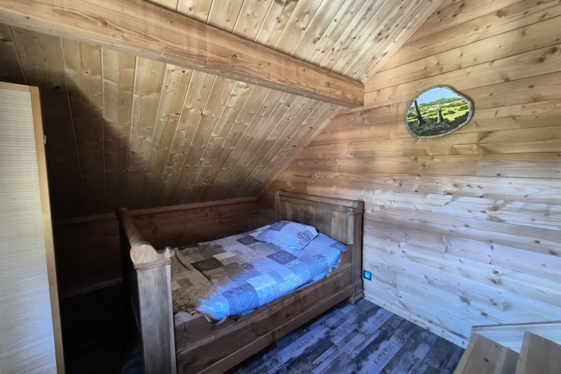 Chalet D'exception à Louer à La Féclaz – 4 Chambres, 10 Couchages