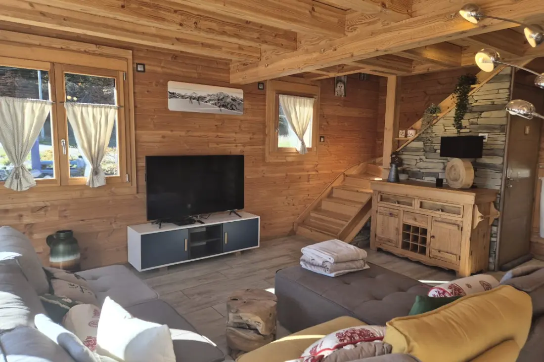 Chalet D'exception à Louer à La Féclaz – 4 Chambres, 10 Couchages