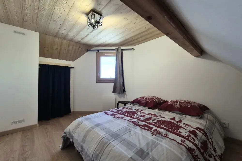 Chalet Nordique Pour 6 Personnes à La Féclaz - Piscine été