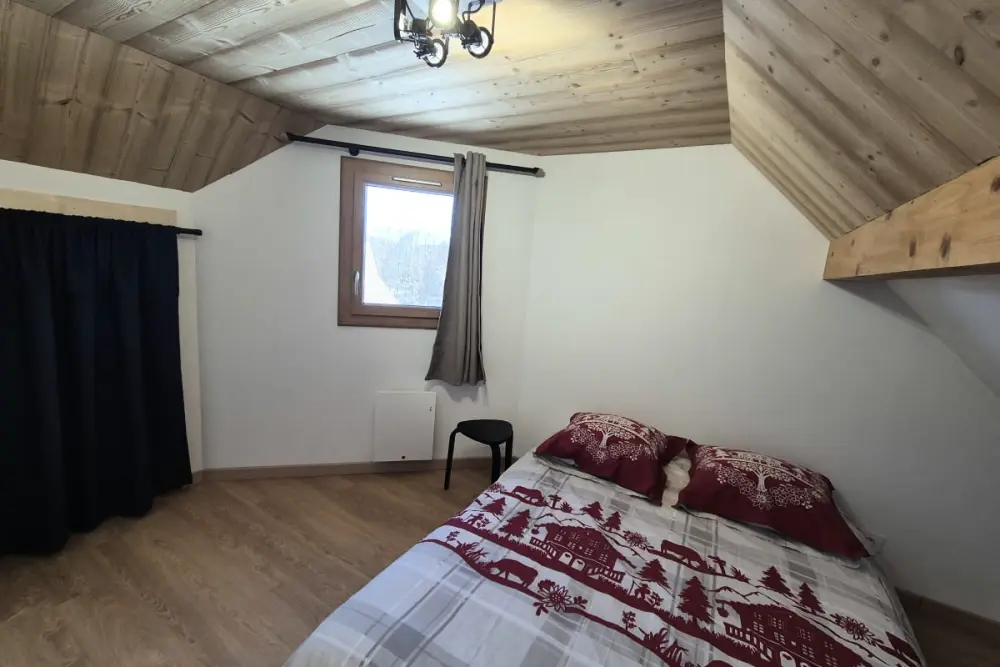 Chalet Nordique Pour 6 Personnes à La Féclaz - Piscine été