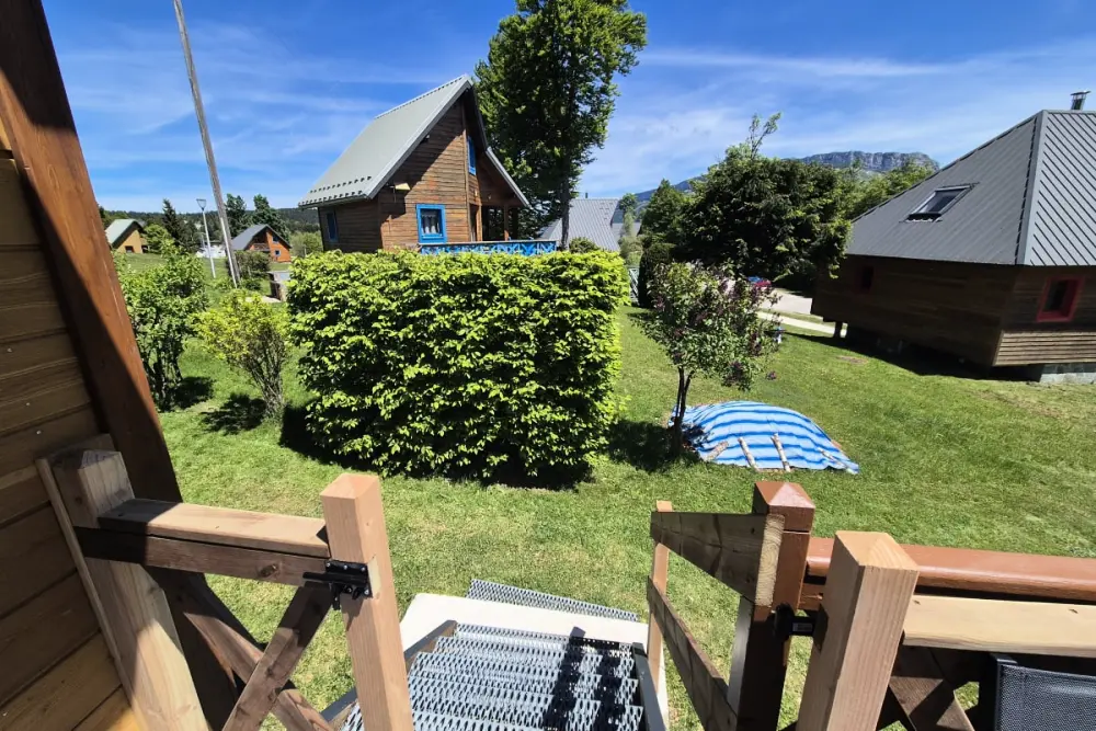 Chalet Nordique Pour 6 Personnes à La Féclaz - Piscine été