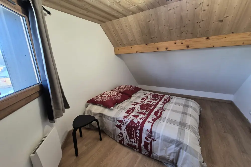 Chalet Nordique Pour 6 Personnes à La Féclaz - Piscine été