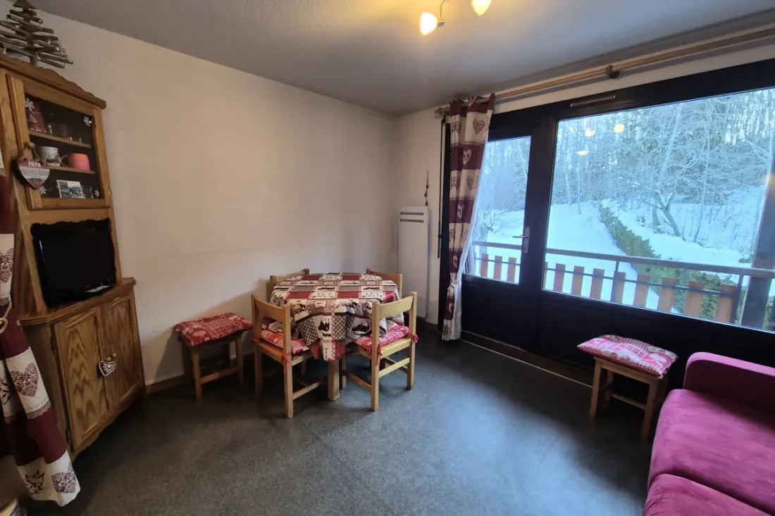 Appartement 4 Personnes, Centre De La Station Feclaz - Acces Piscine été