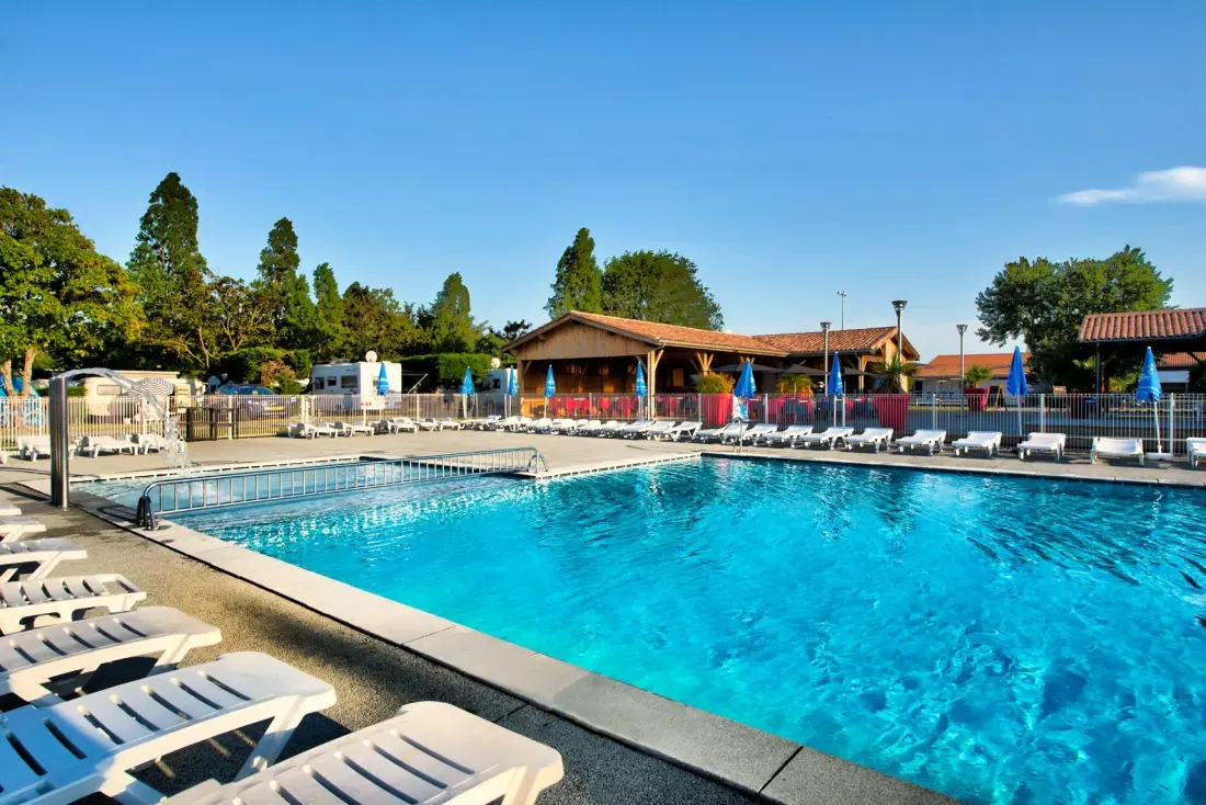 Flower Camping Le Bel Air 4 étoiles★★★★