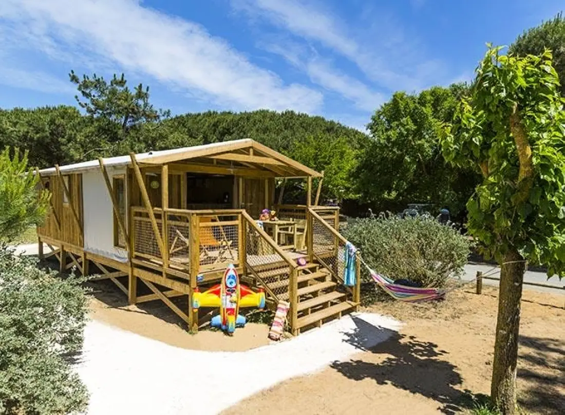 Flower Camping Le Bel Air 4 étoiles★★★★