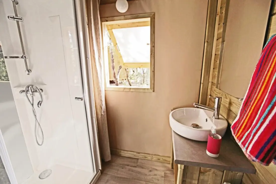 Flower Camping Le Bel Air 4 étoiles★★★★