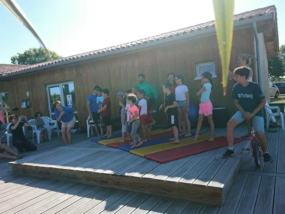 Flower Camping Le Bel Air 4 étoiles★★★★
