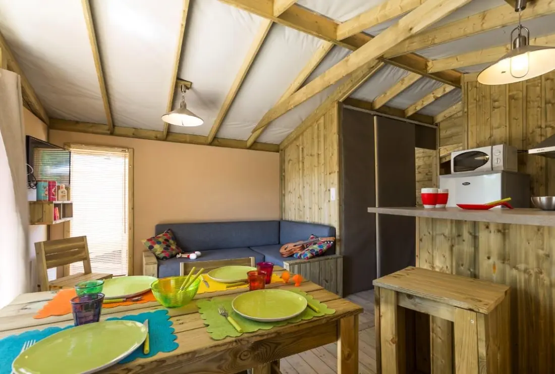 Flower Camping Le Bel Air 4 étoiles★★★★