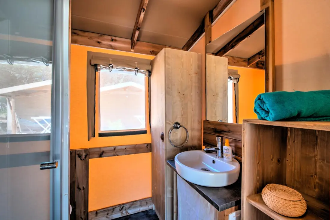 Flower Camping Le Bel Air 4 étoiles★★★★