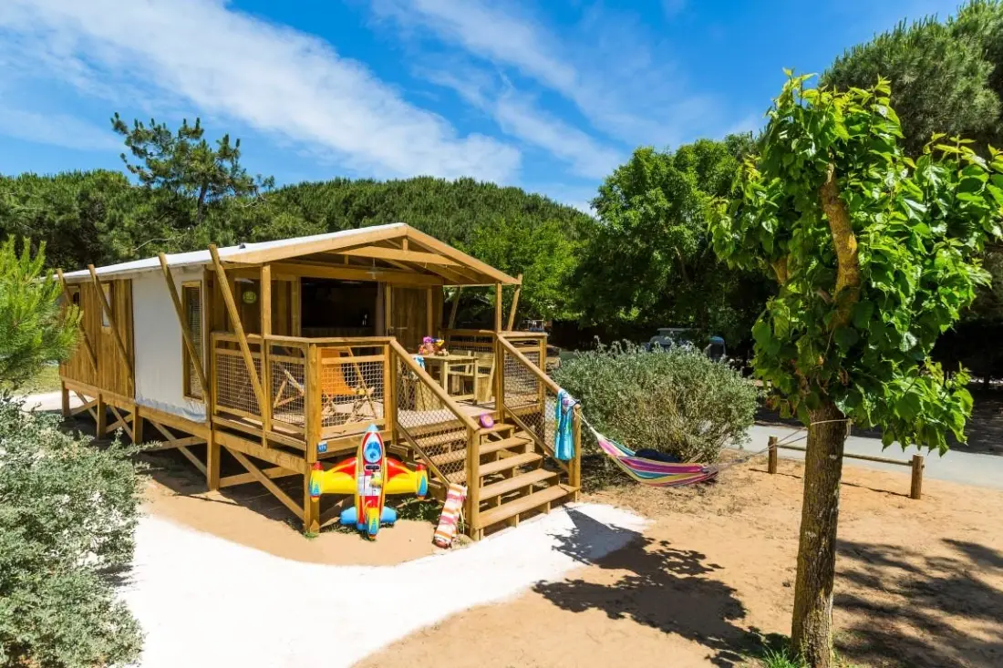 Flower Camping Le Bel Air 4 étoiles★★★★