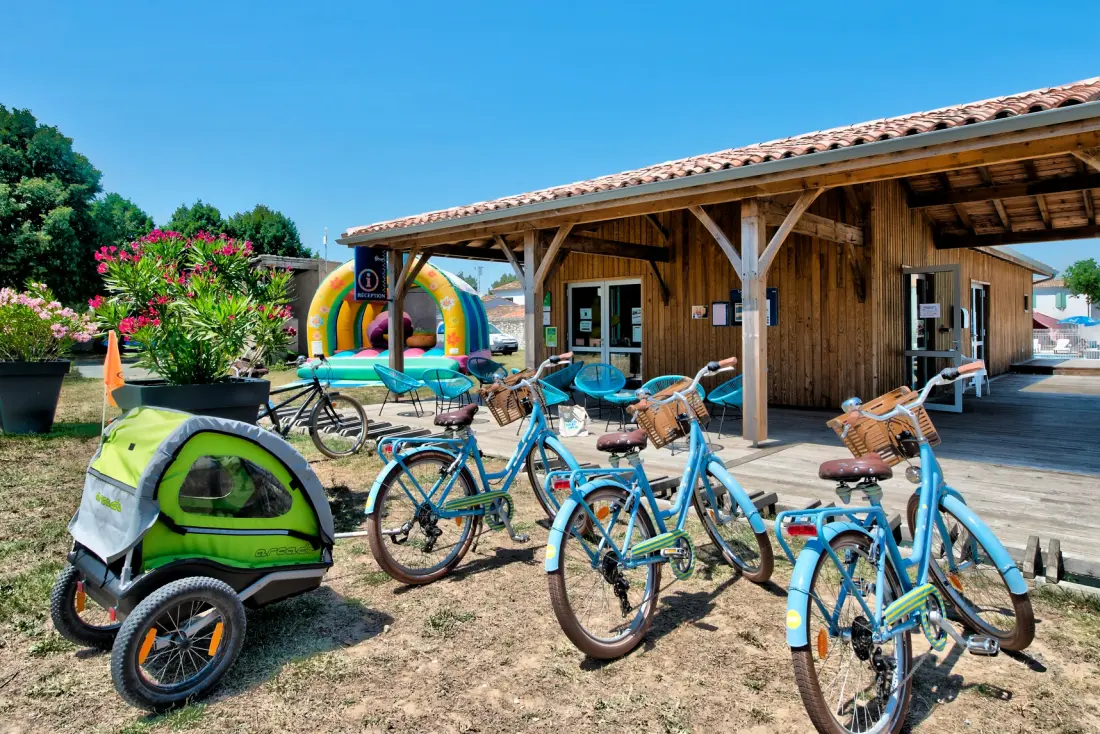 Flower Camping Le Bel Air 4 étoiles★★★★