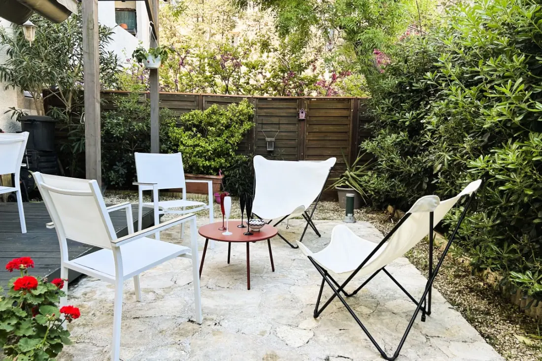 Appartement Avec Jardin à La Garde