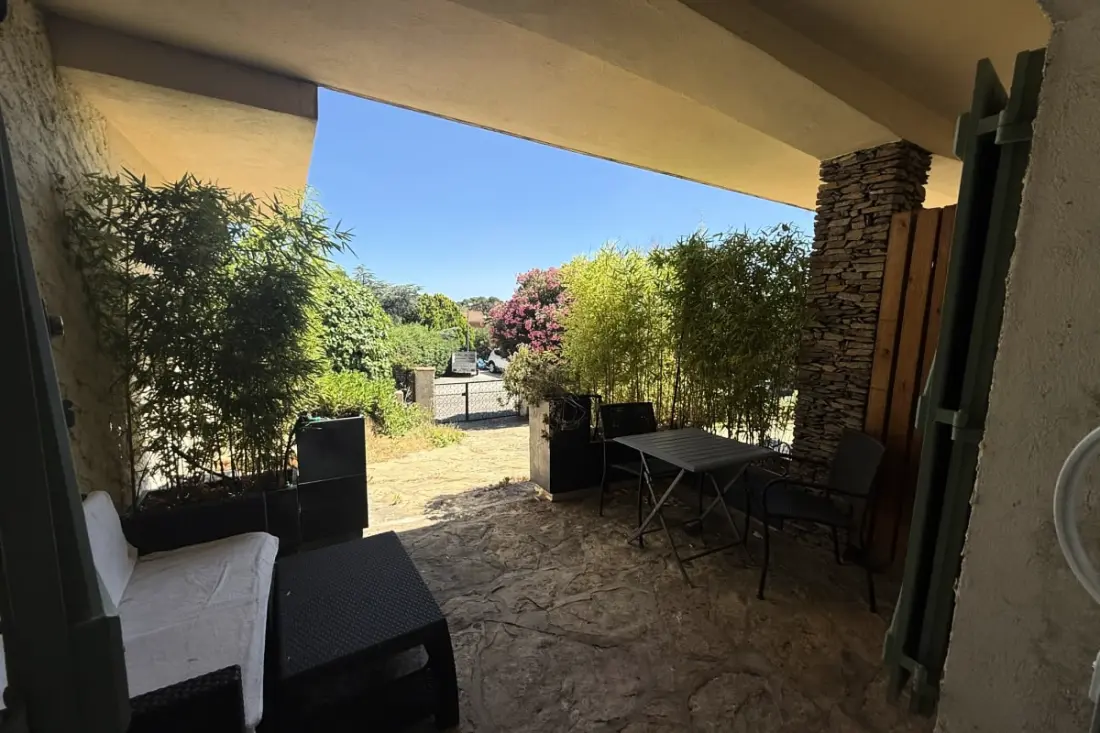 Studio Climatisé Avec Terrasse Au Calme - La Garde