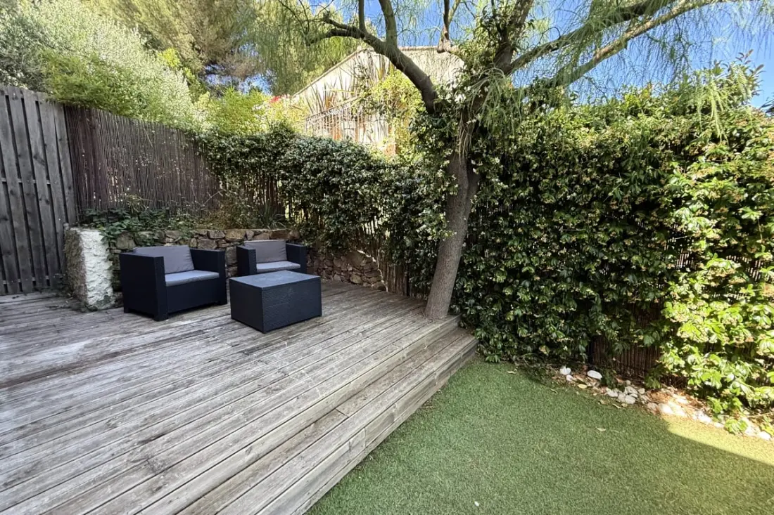 Studio Cosy Dans Villa, Climatisé, Terrasse - La Garde