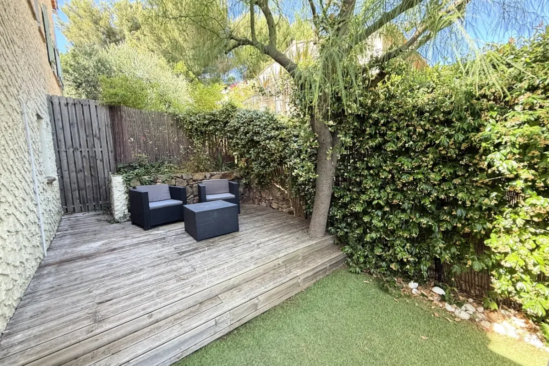 Studio Cosy Dans Villa, Climatisé, Terrasse - La Garde