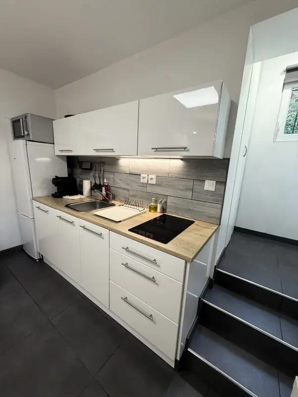 Studio Moderne, Climatisé, Avec Grande Terrasse - La Garde