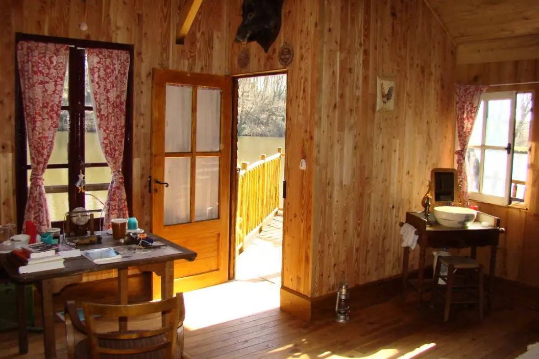 Gîte de France La cabane au bord de l'eau 2 épis