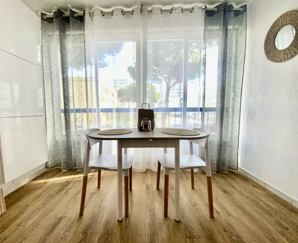 Résidence La Sterne – Studio à 100 M De La Plage