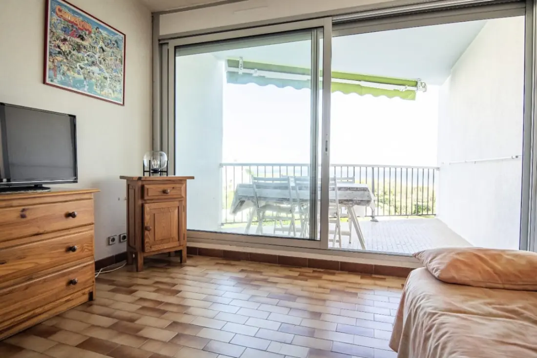 Lumineux 26 M² Avec Piscine Et Vue Sur Mer