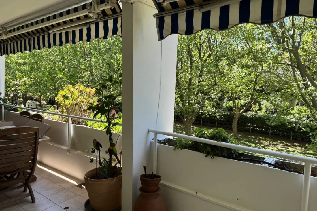 Spacieux T3 De 73 M² Avec Terrasse Et Garage Privé