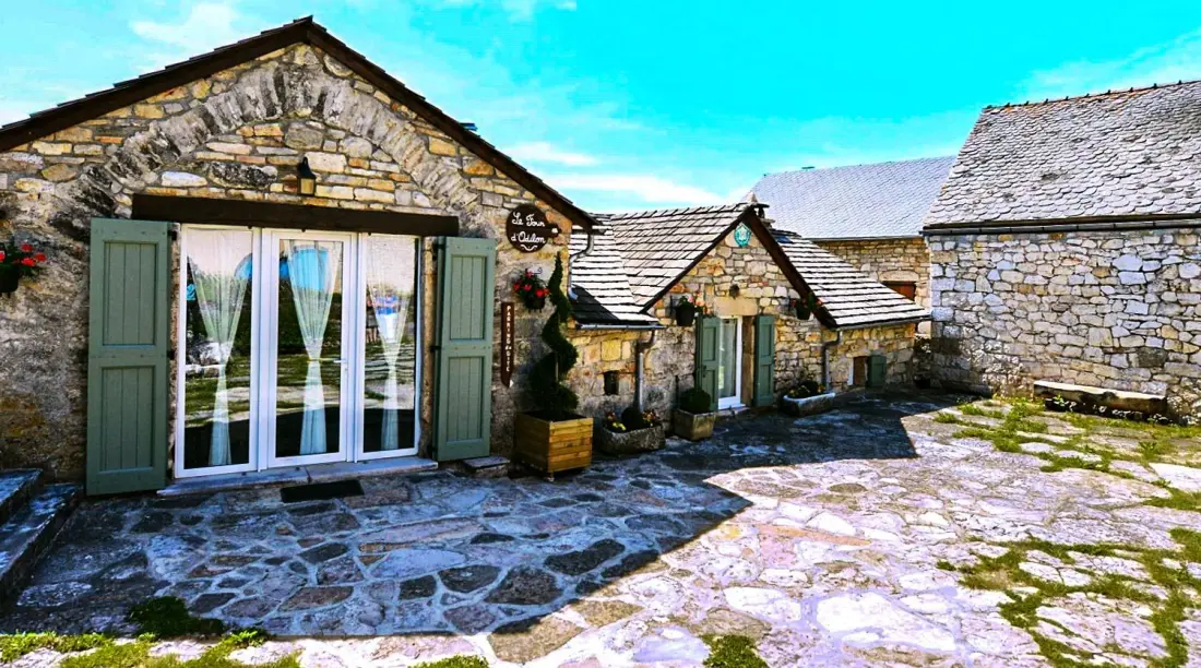 Gîte de France Le four d'odilon 6 personnes à montignac 3 épis