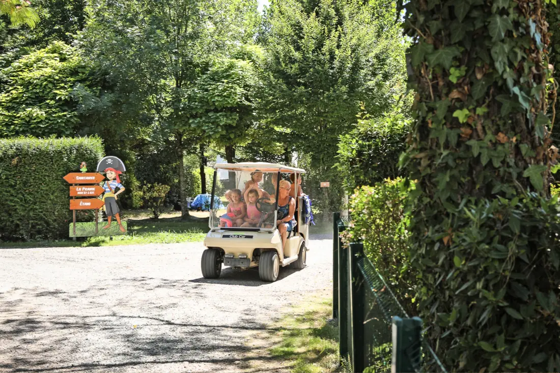 Flower Camping Le Pavillon 3 étoiles★★★
