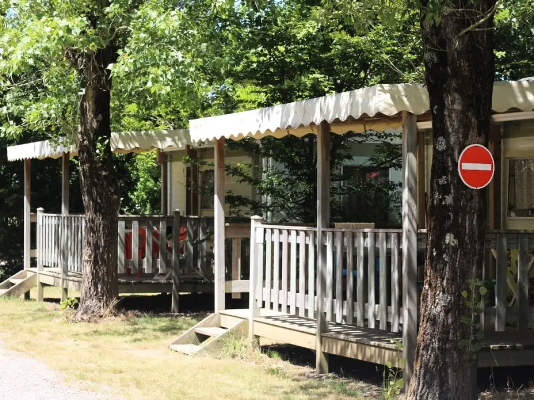 Flower Camping Le Pavillon 3 étoiles★★★