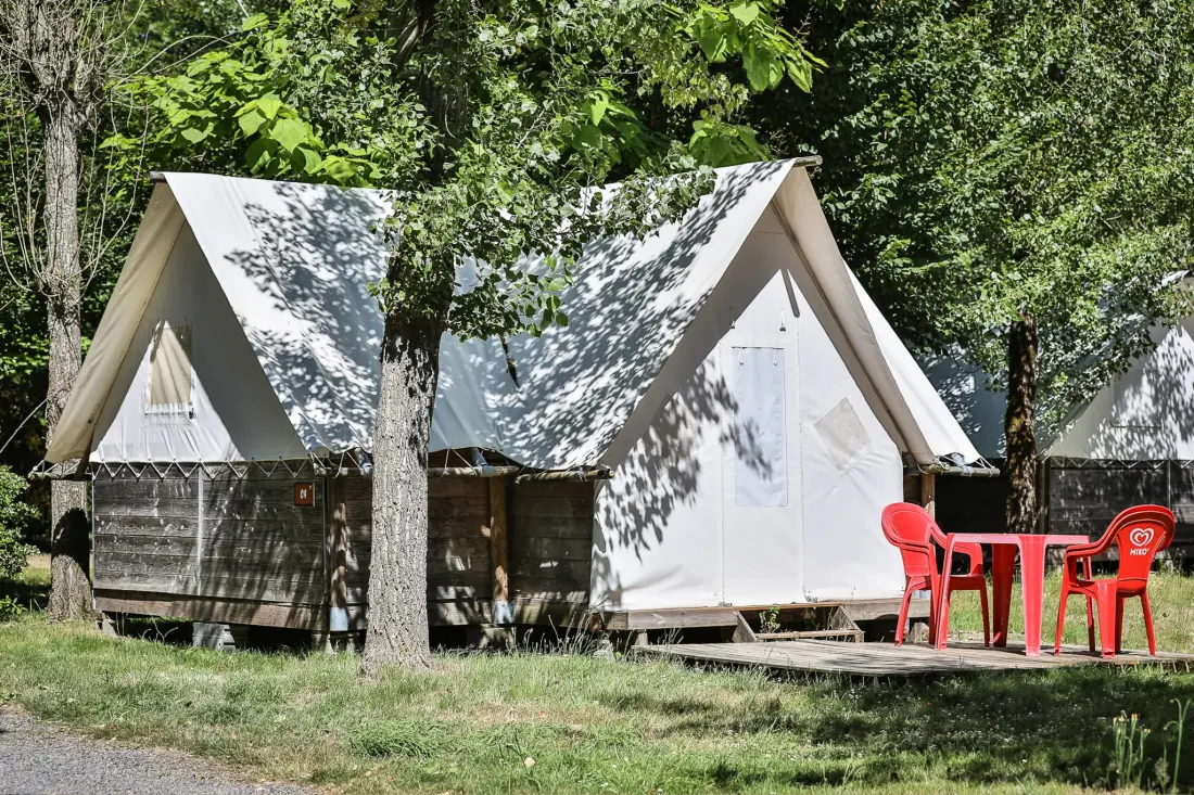 Flower Camping Le Pavillon 3 étoiles★★★