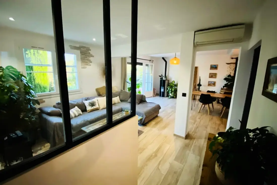 Villa Verdoyante – Charme Provençal, Jardin Arboré Et Piscine à La Motte