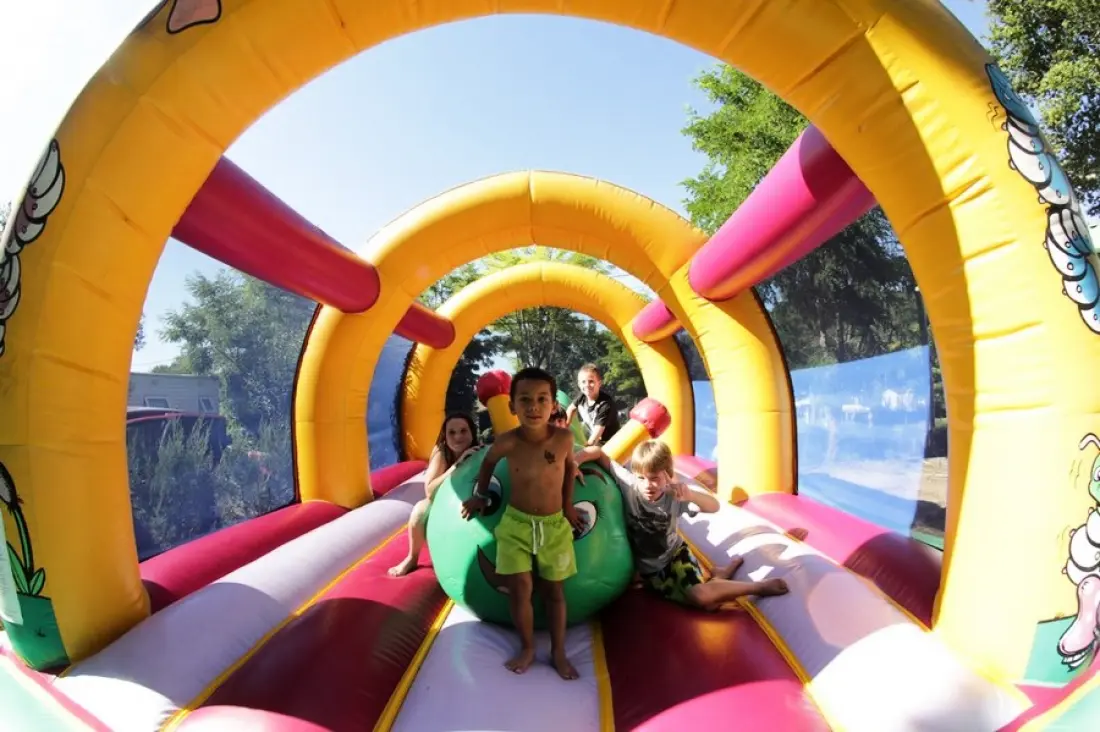 Camping Click Vacances L'Ecureuil4 étoiles★★★★