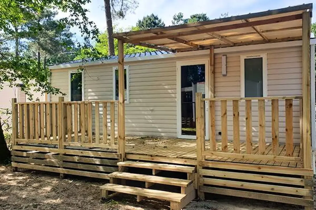 Camping La Pinède