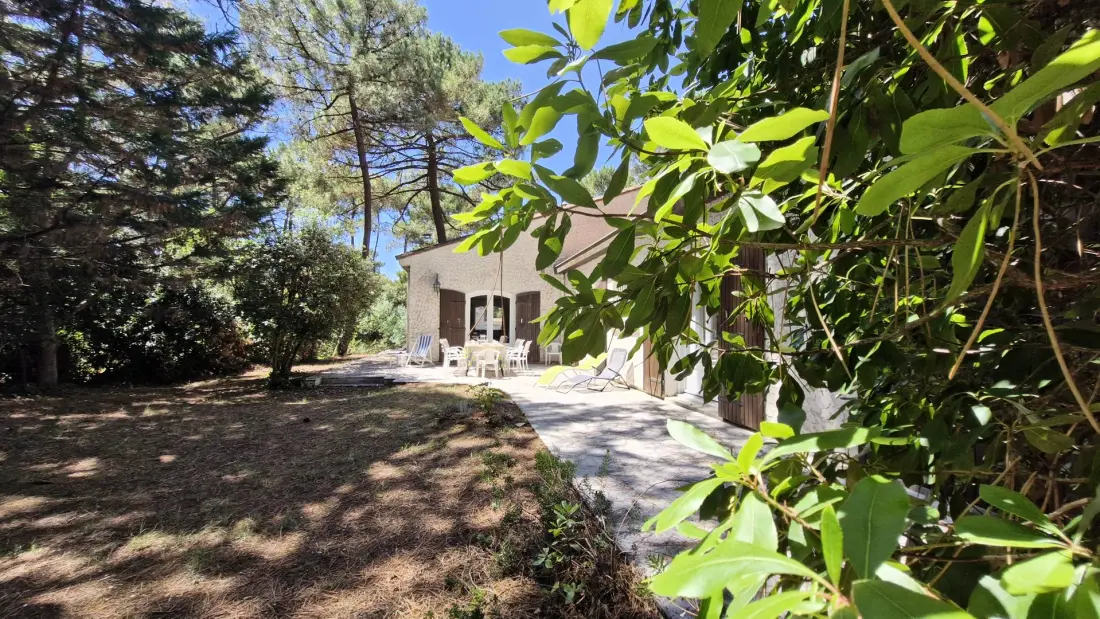 Parc De La Résidence
