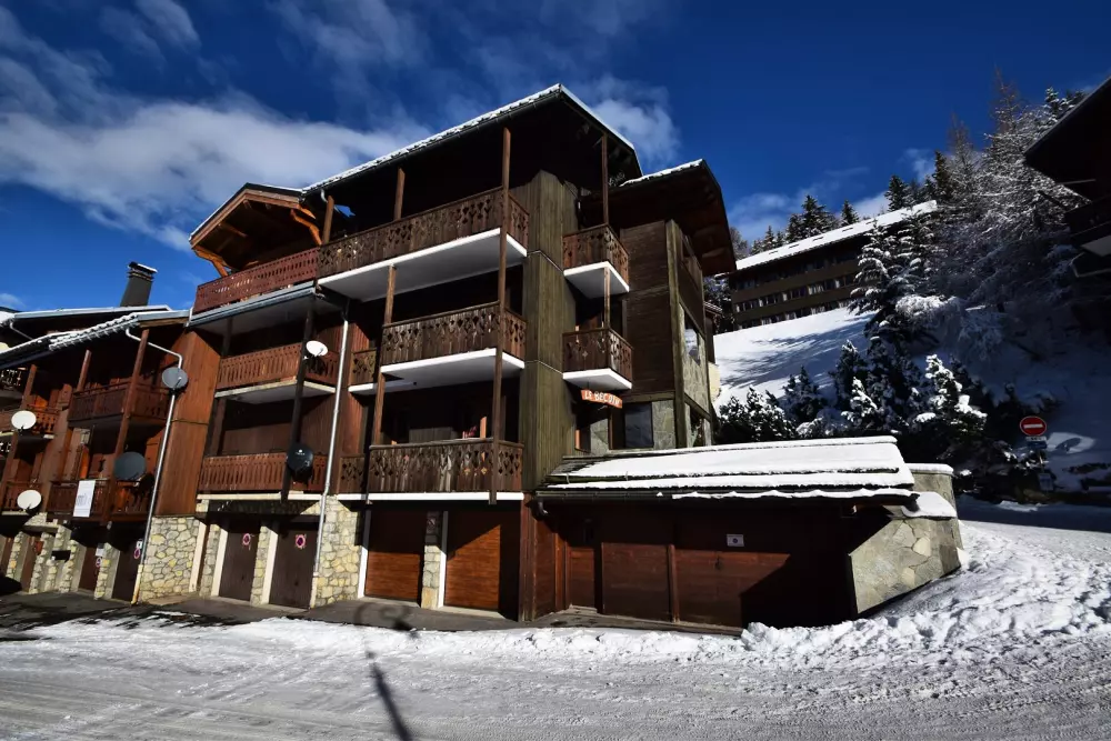Chalet Le Becoin