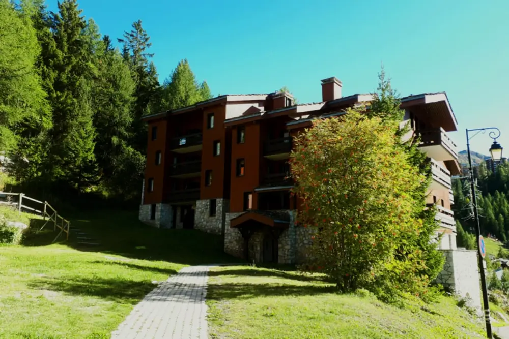 Bel Appartement Avec Terrasse à La Plagne 1800