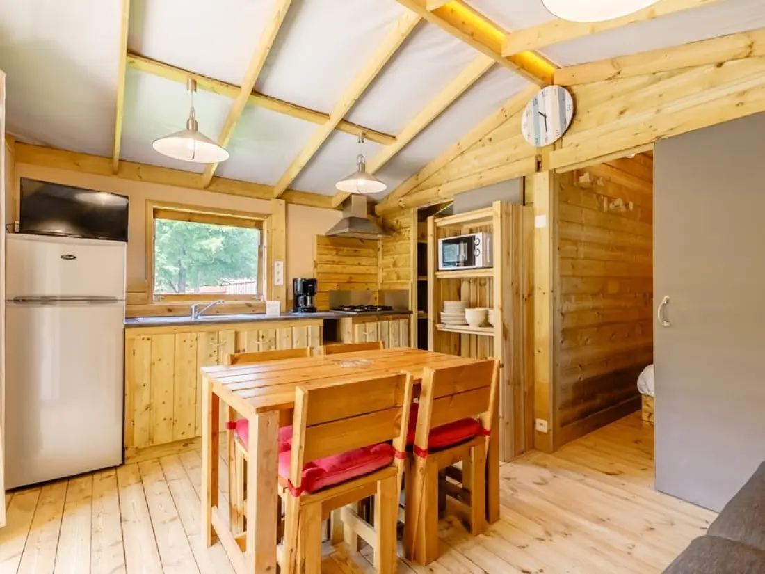 Flower Camping La Guichardière 4 étoiles★★★★