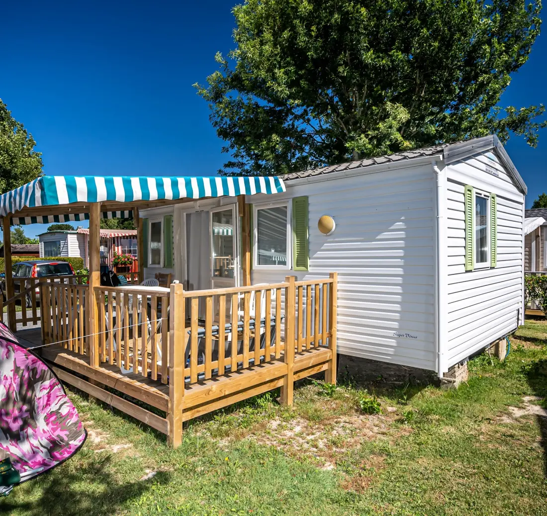 Flower Camping La Guichardière 4 étoiles★★★★