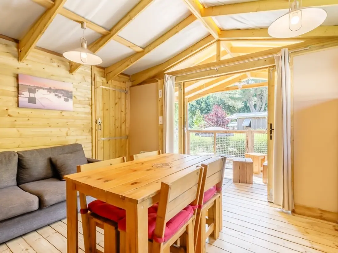 Flower Camping La Guichardière 4 étoiles★★★★