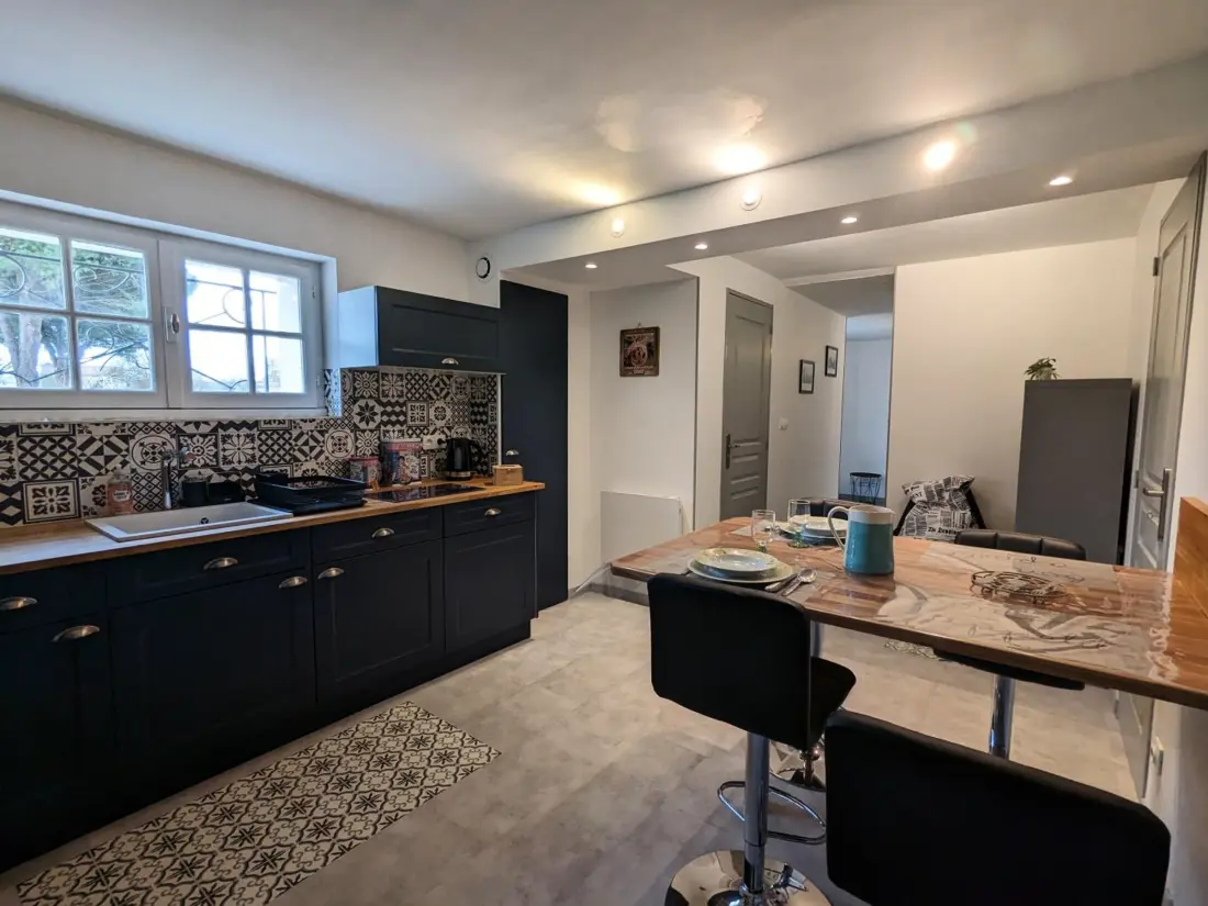 Maison de Vacances LA ROCHEFOUCAULD-EN-ANGOUMOIS 2