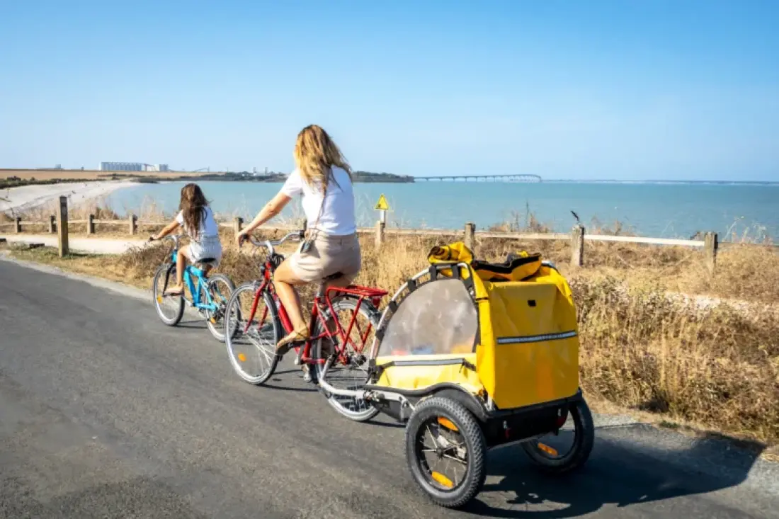 Camping Paradis au Port de l'Houmeau 4 étoiles★★★★